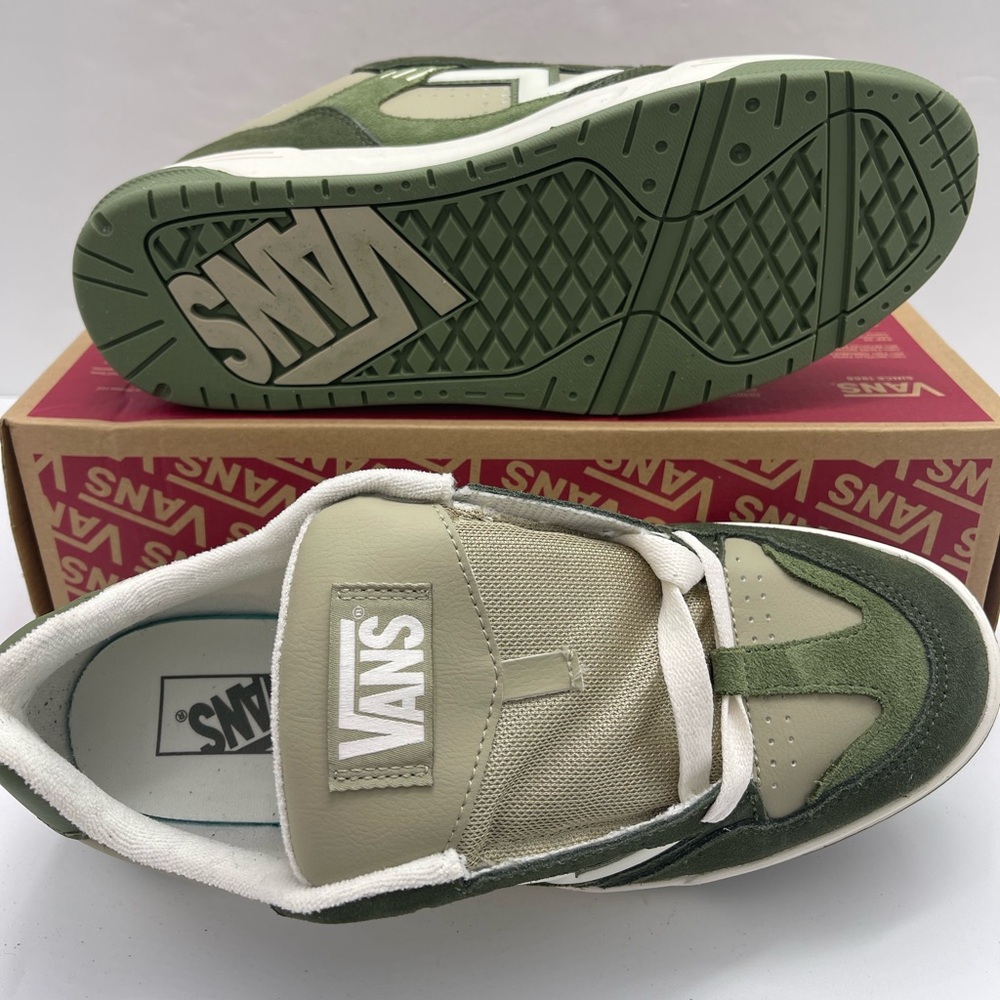 Vans Men’s 10.5 Upland
Green/Multi
VN000D1HBGK Skate Sneakers - Picture 3 of 16